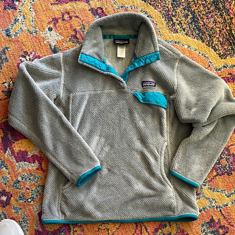Patagonia Gray Pullover coastal sweatshirt
